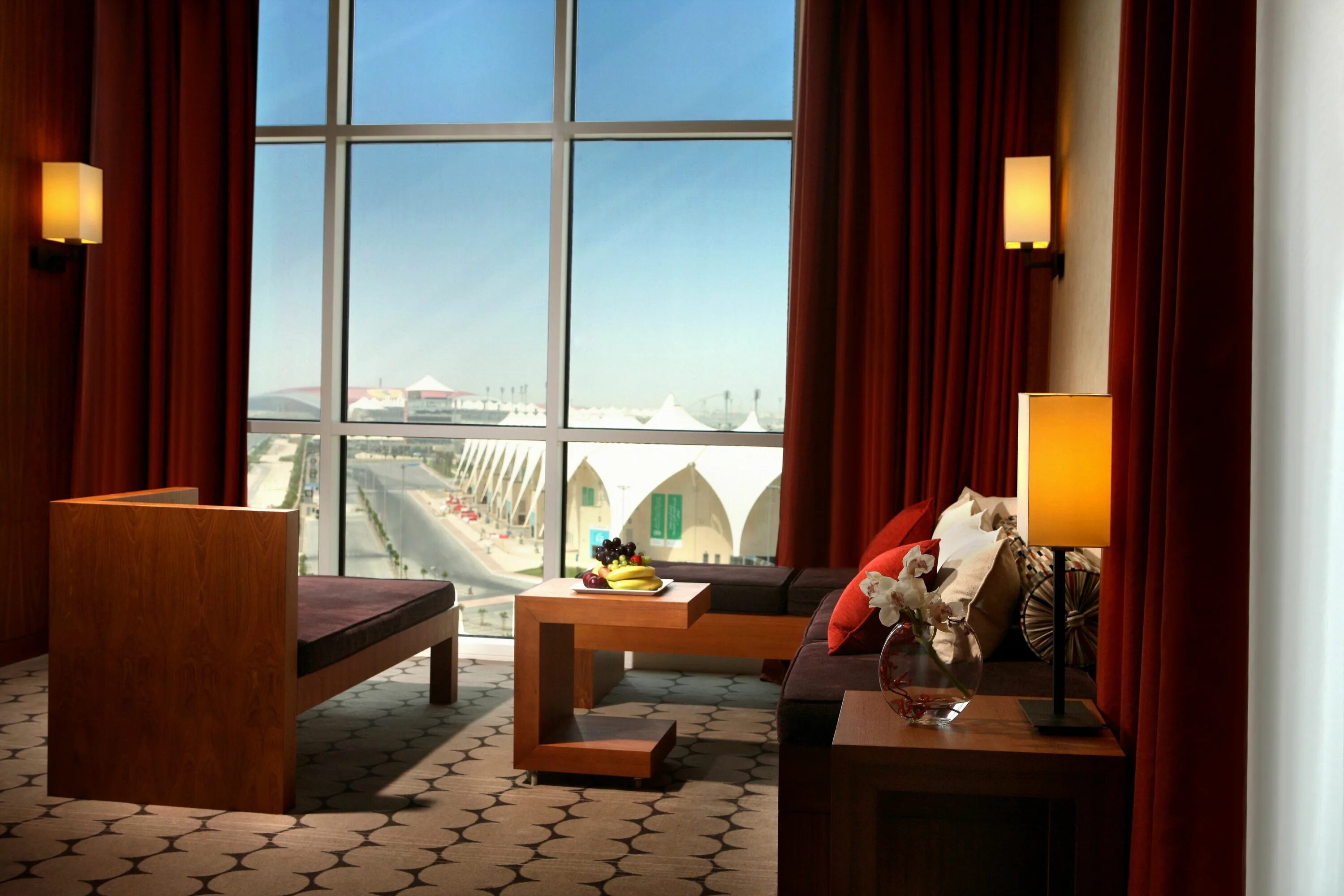 Island rotana. Yas Island Rotana 4* Абу-Даби. Centro yas Island Rotana. Yas Island Rotana 5*. Crowne Plaza Abu Dhabi yas Island 5*.