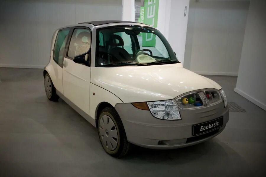 Фиат 2000 года. 2000 Fiat Ecobasic. Fiat 2000 года. Фиат 2000г в бирюзе. 2000 Fiat Ecobasic салон.