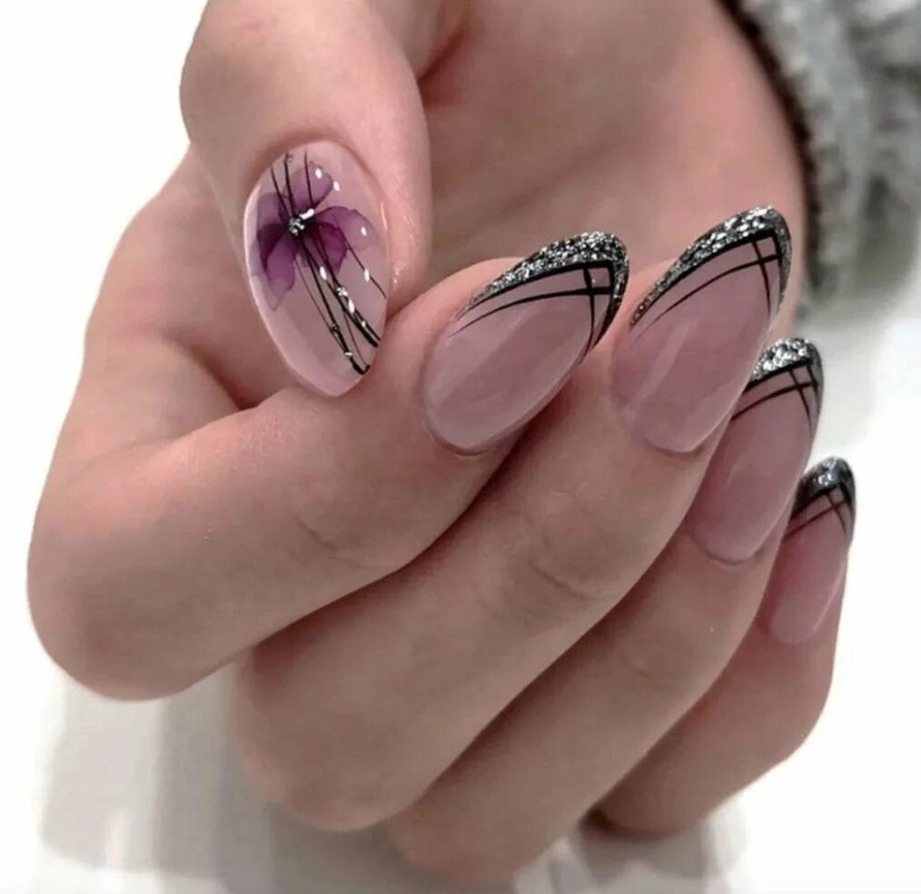 Стильный маникюр на весну 2024. Красивый дизайн ногтей. Шикарные ногти. Красивые стильные ногти.