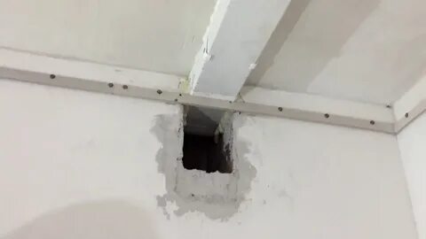 Отвод вытяжки под натяжной потолок