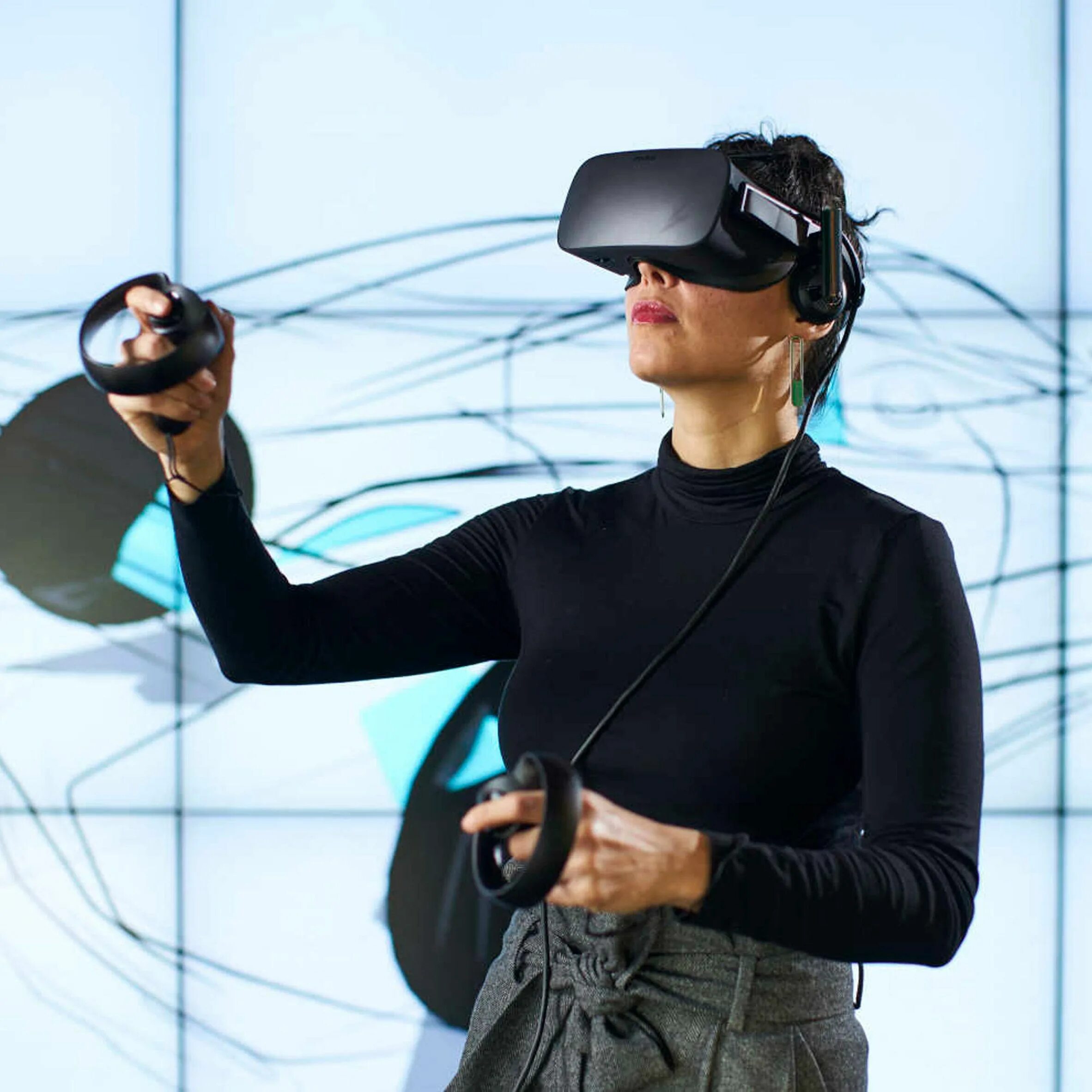 В новом виртуальном мире. Gravity Sketch VR. Дизайнер виртуальной реальности. Архитектор виртуальной реальности. Современная виртуальная реальность.