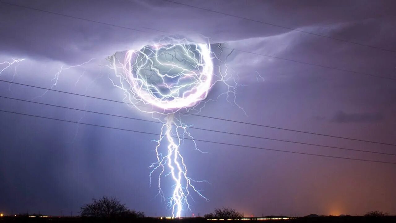 Шаровая молния плазма. Гроза это природное явление. Какое явление из жизни. Сезонные явления в жизни растений и животных. Физические явления.