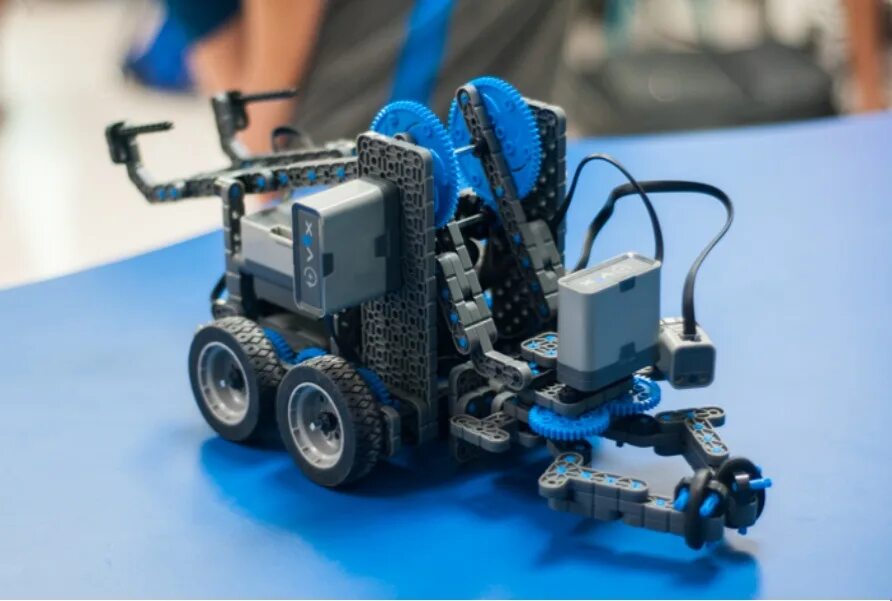 Vex робототехника. Лего vex iq. роботы vex iq. робототехническим конструктором vex iq. vex iq погрузчик.