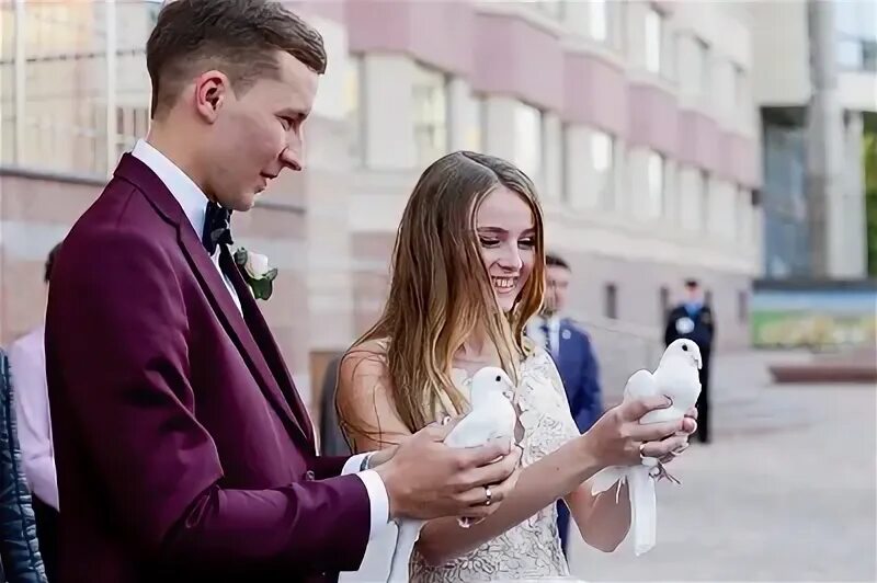 Студенты женятся. Студенческий брак. свадьба студентов. студенты поженились. свадьба студенческие отряды свадьба.