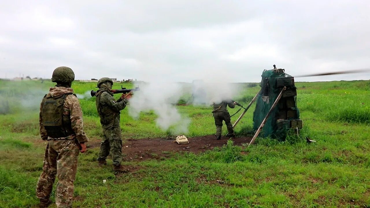 Стрельба мины. Стрельба мины. Стрельба мины. Выстрел миномета. M224 60mm mortar.