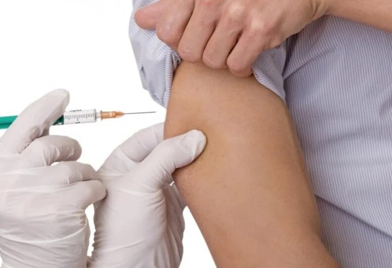 Иммунизация от вирусного гепатита а. Вакцина гепатит в. Прививка от оспы у взрослого. Гепатит в прививка. Вакцина гепатит а цена