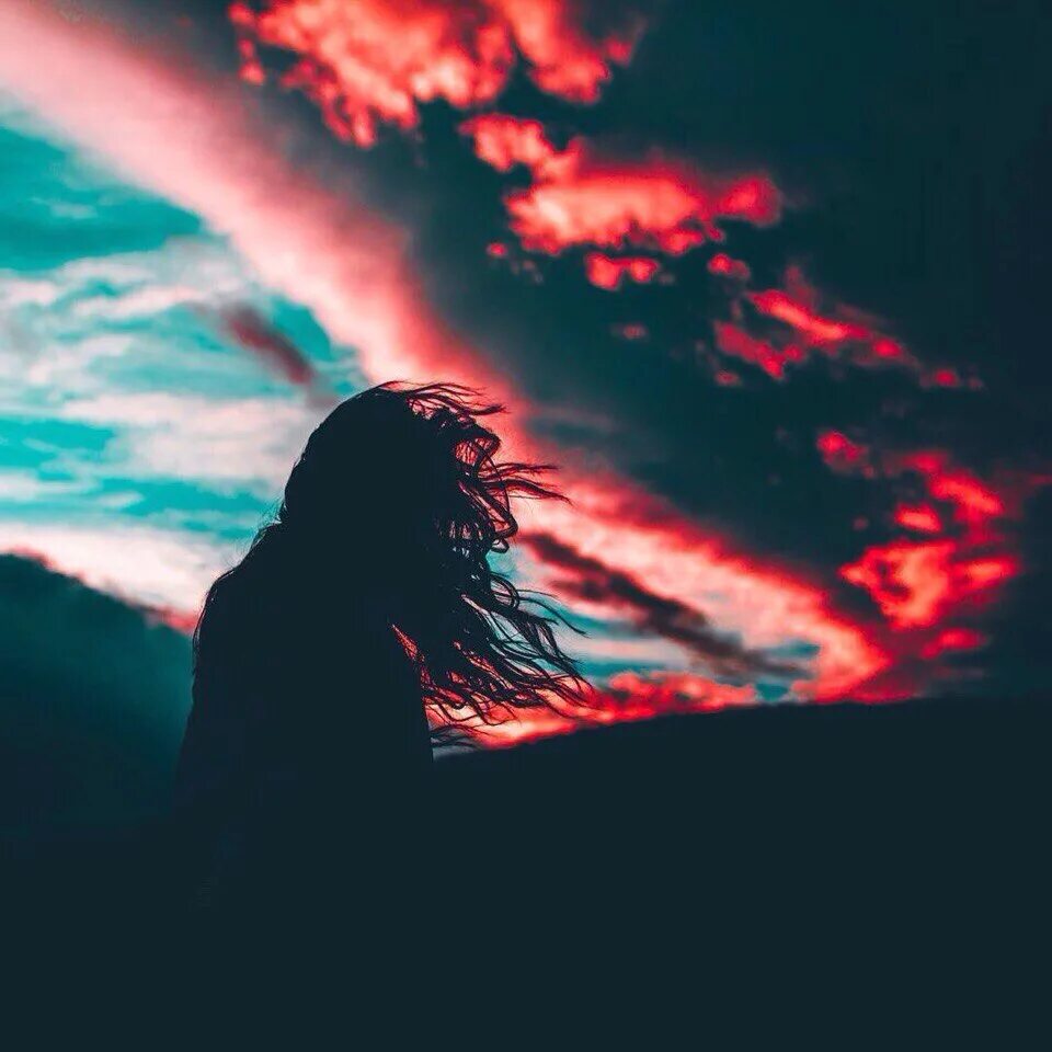 Кровавый рассвет комета. Розовое облако. Кровавый рассвет. Статусы про кровавый рассвет. Кровавый рассвет.