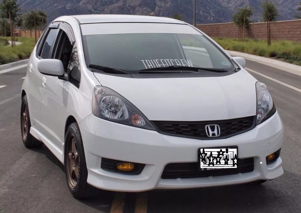 Honda fit ge8. Honda Fit RS ge8. Honda Fit ge. Хонда фит ge8 RS 2011.