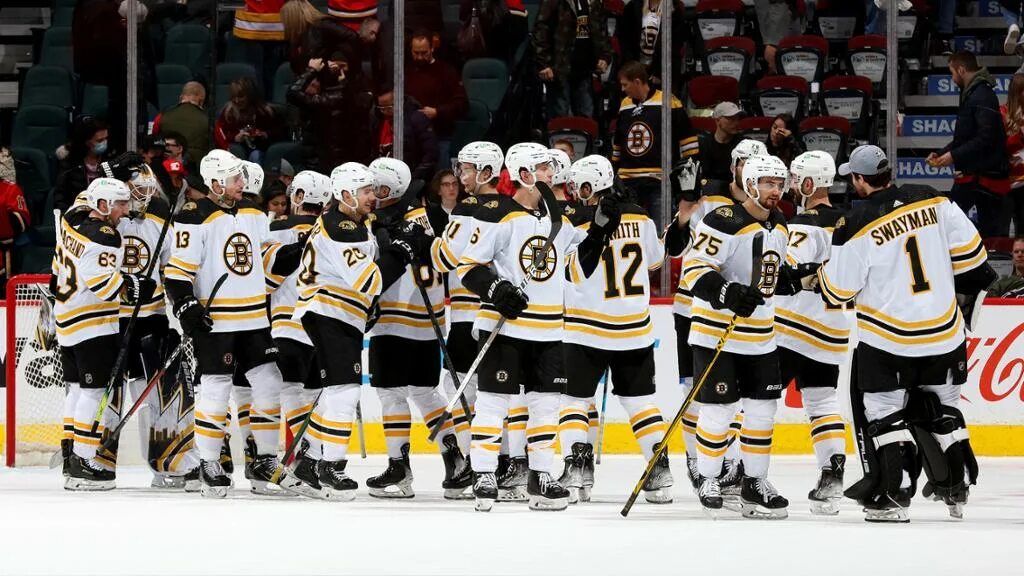 Бостон брюинз калгари флэймз. Бостон брюинз калгари флэймз. Calgary flames in boston bruins обои. Бостон лос анджелес нхл. Нхл – бостон брюинз.