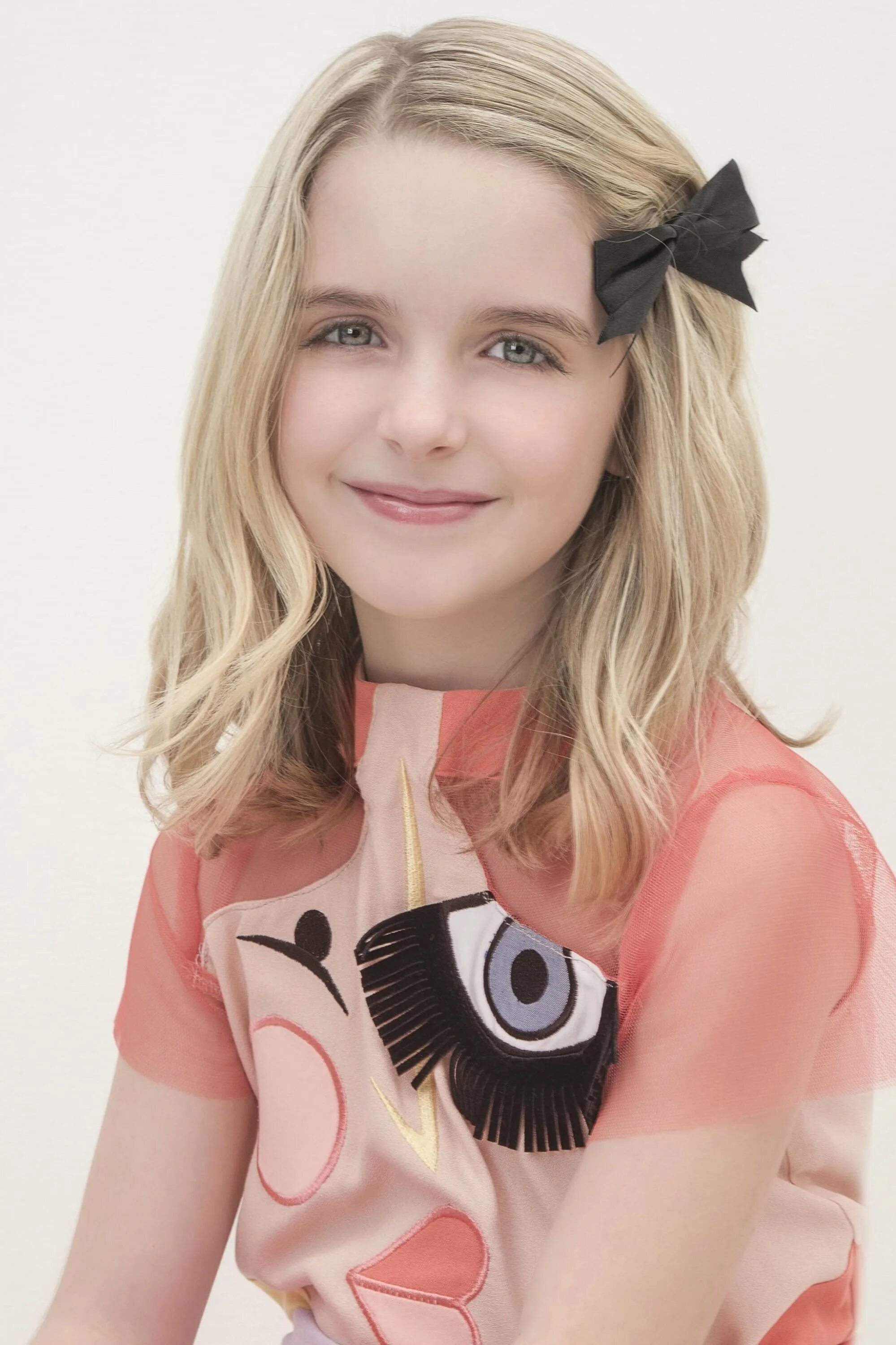 Mckenna grace. МАККЕННА Грейс. МАККЕННА Грейс 2022. МАККЕННА Грейс 15 лет. МАККЕННА Грейс 14 лет.