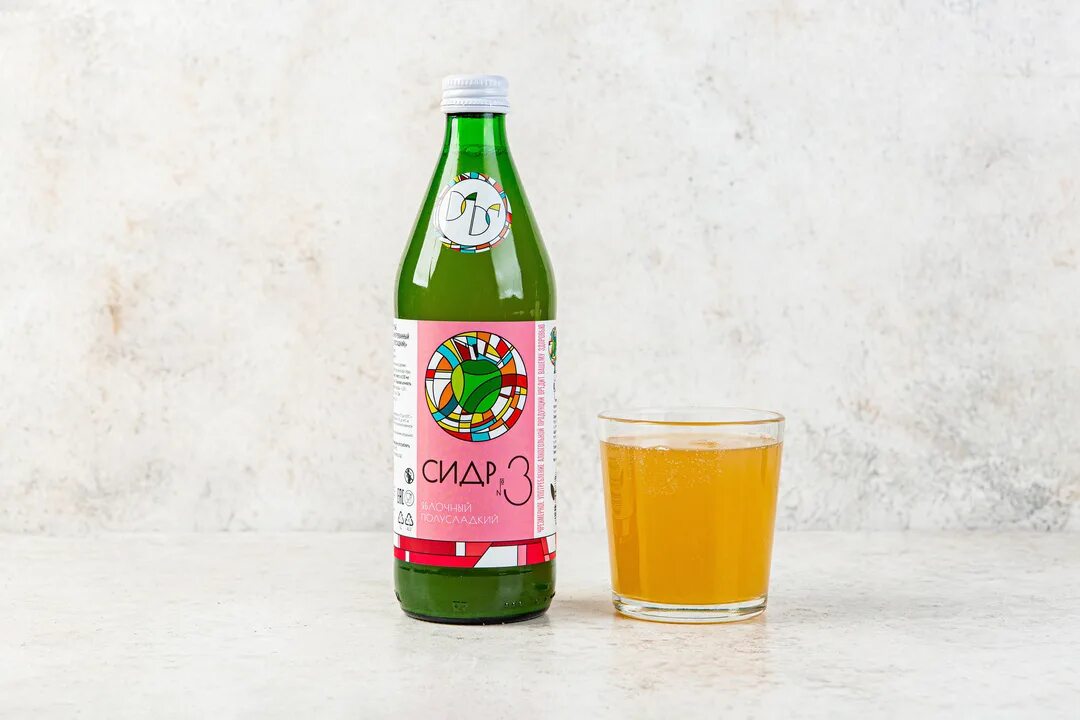 Сидр дада 1. Dada Cider сидр. Сидр Дальняя дача 3. Сидр дада 2.