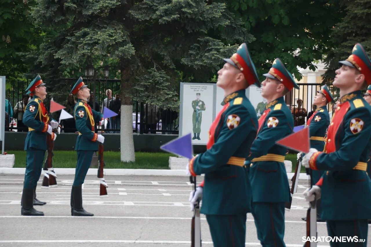 Саратовское военное ордена Жукова. Ордена Жукова институт национальной гвардии. Саратовский военный институт войск национальной гвардии. Саратовский военный Краснознаменный институт. Новосибирский ордена жукова военный институт