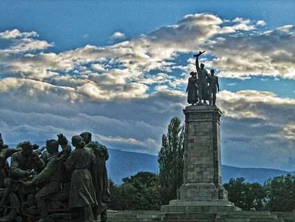 Болгария советские памятники
