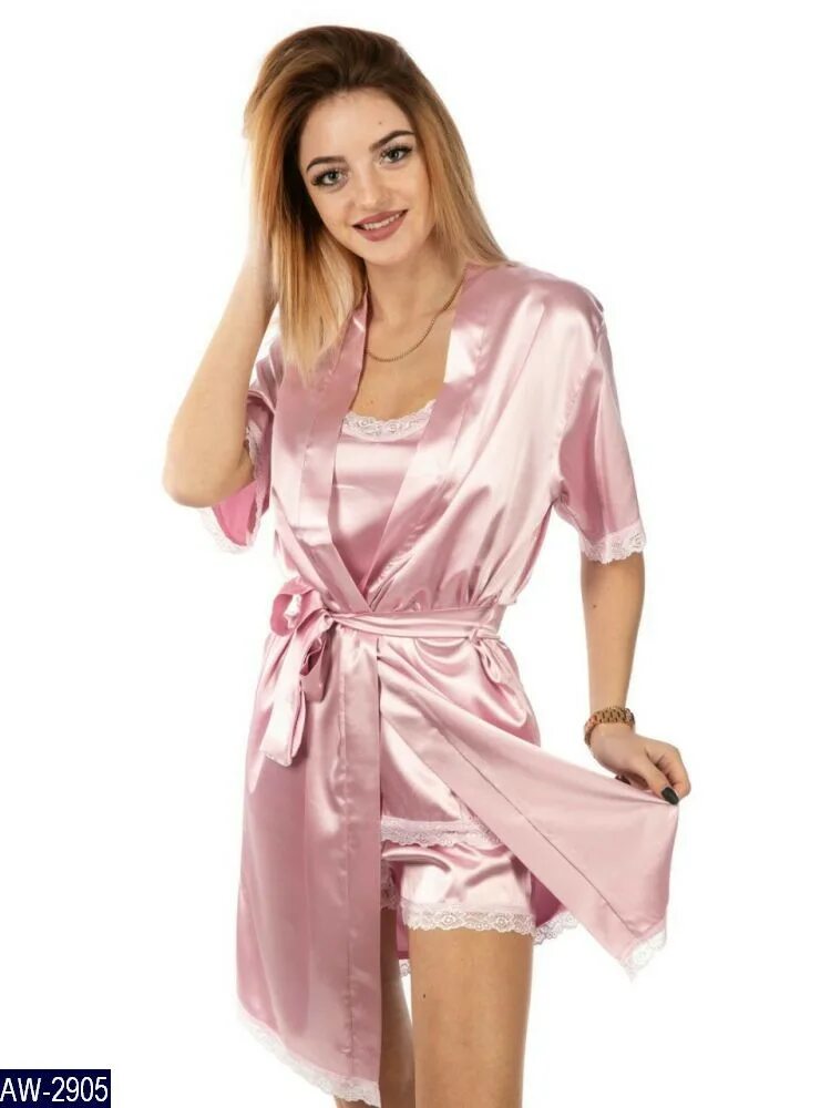 Пеньюар женский с шортами и халатом. Розовый халатик. Пижама с халатом комплект. Халат атласный и шорты. Халат пижама женская