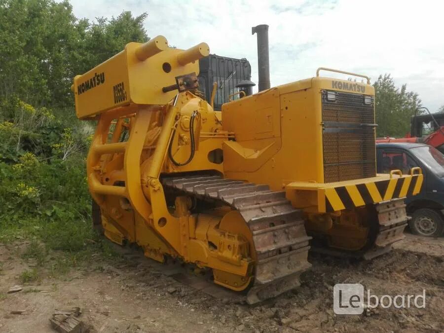 Komatsu d355c. Komatsu d355c-3. трубоукладчик komatsu d355. трубоукладчик komatsu d355с-3. кран трубоукладчик komatsu d355с.
