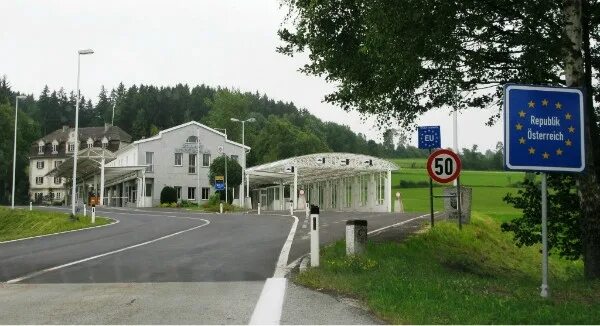 табличка кибартай. граница 0. граница 0. пограничные столбики ссср. таможенная граница хорватии.