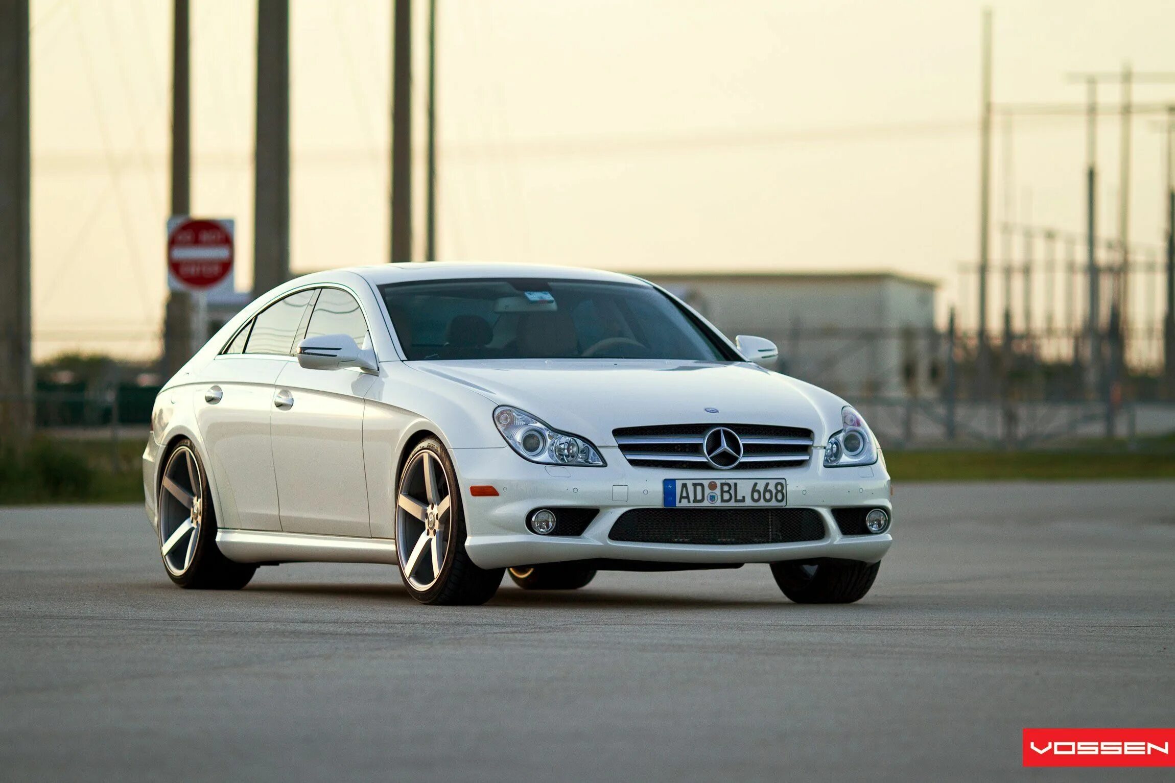 Mercedes cls c219. Mercedes benz cls 219. мерседес цлс 219. mercedes w219 amg.