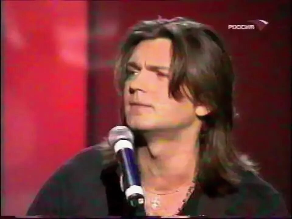 Маликов черный дрозд. Маликов белый дрозд и черный. Маликов белый дрозд и черный. Дмитрий маликов черный дрозд и белый аист актриса. Чёрный дрозд и белый аист.