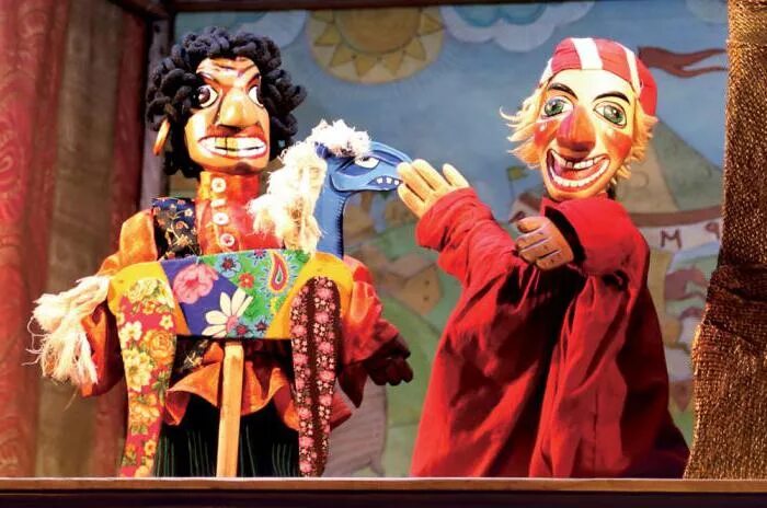 Кукла петрушка театр петрушки. Кукольный театр петрушка 19 век. Кукольный театр петрушечных кукол. Театральные герои. Кукольный театр в россии петрушка.