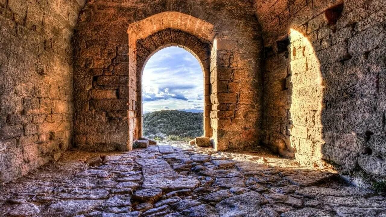Исследования крепости Алустон геологом Фирсовым Крепость Алустон