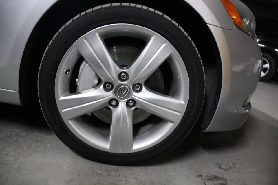 Lexus is250 диски LkbAuto.ru