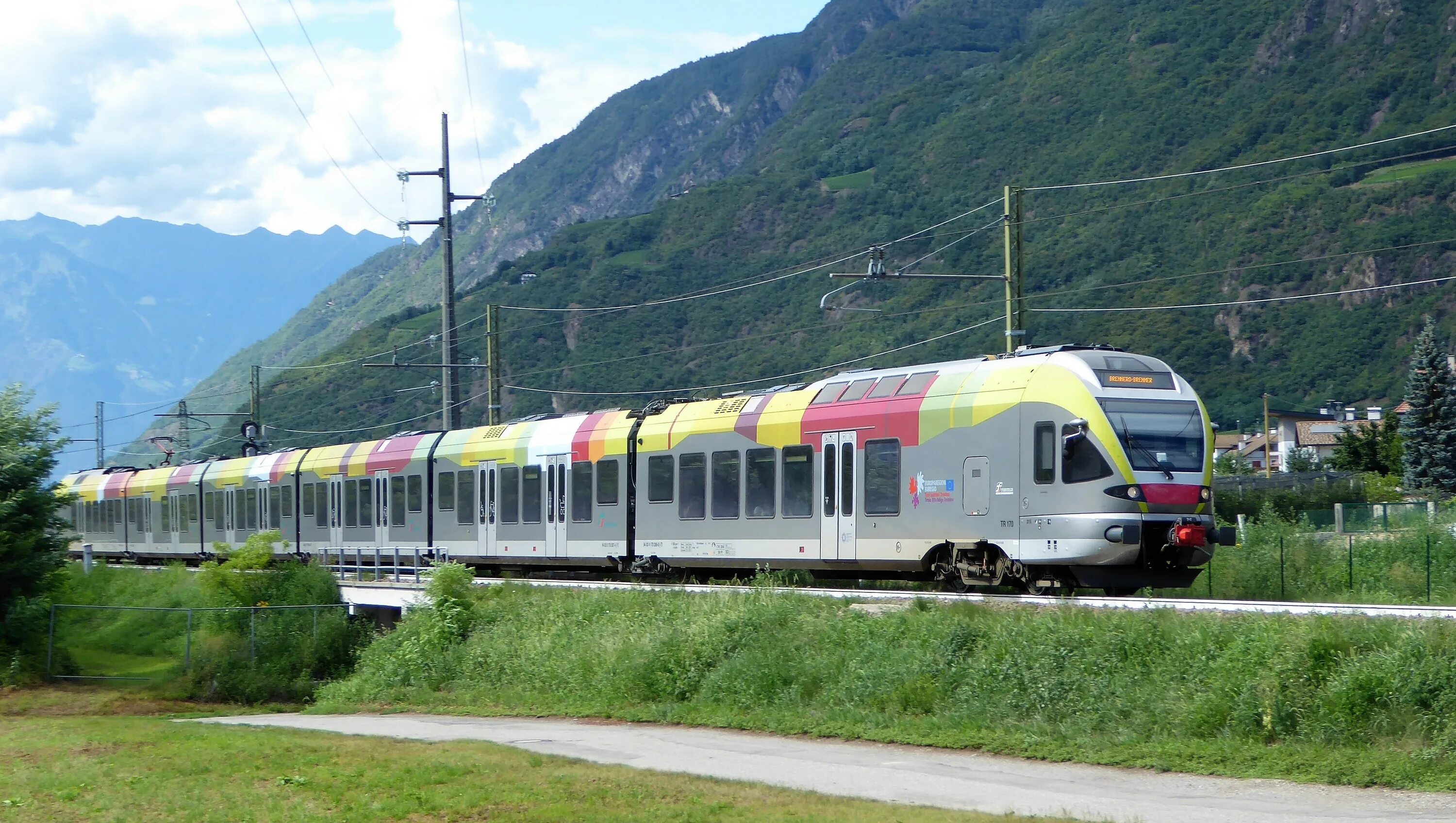 Das schweiz. Терлан. Terlan523. Tram da Bolzano a Caldaro.