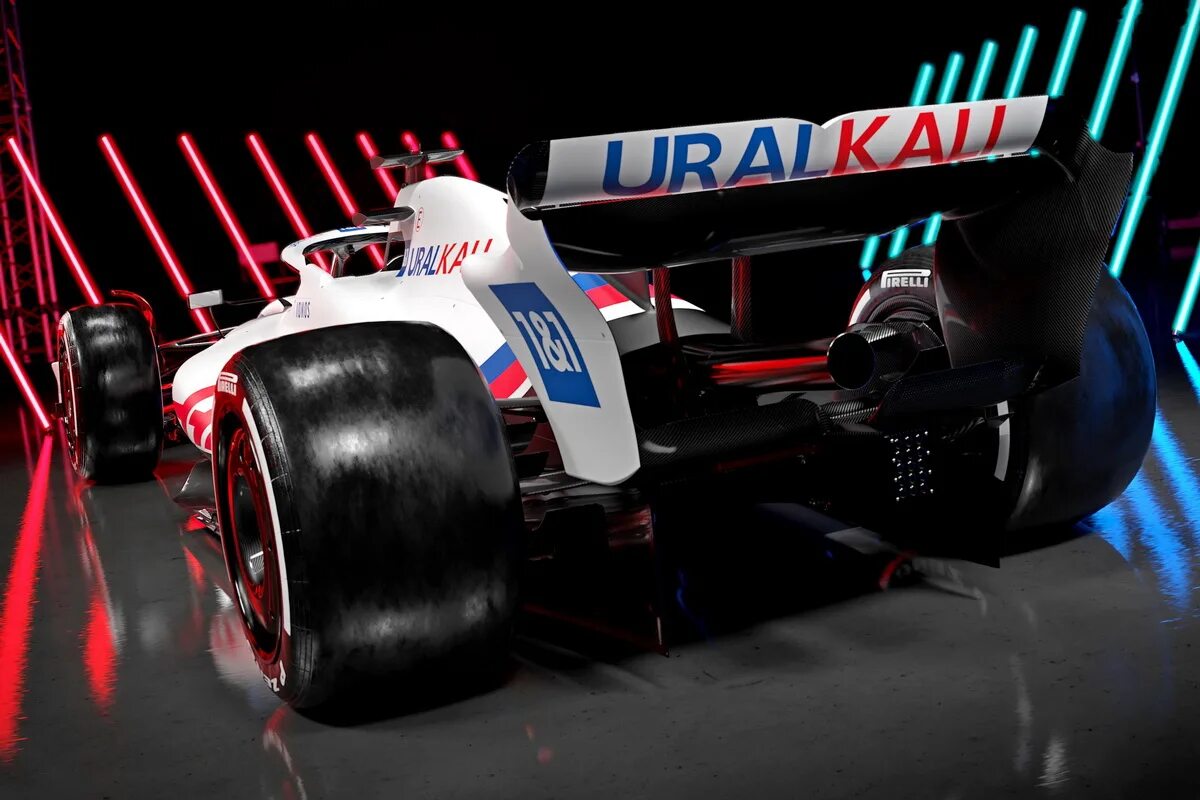 Формула 1 22. Болид Хаас 2022. Haas f1 2022. Haas машина 2022. Haas f1 Team 2022.