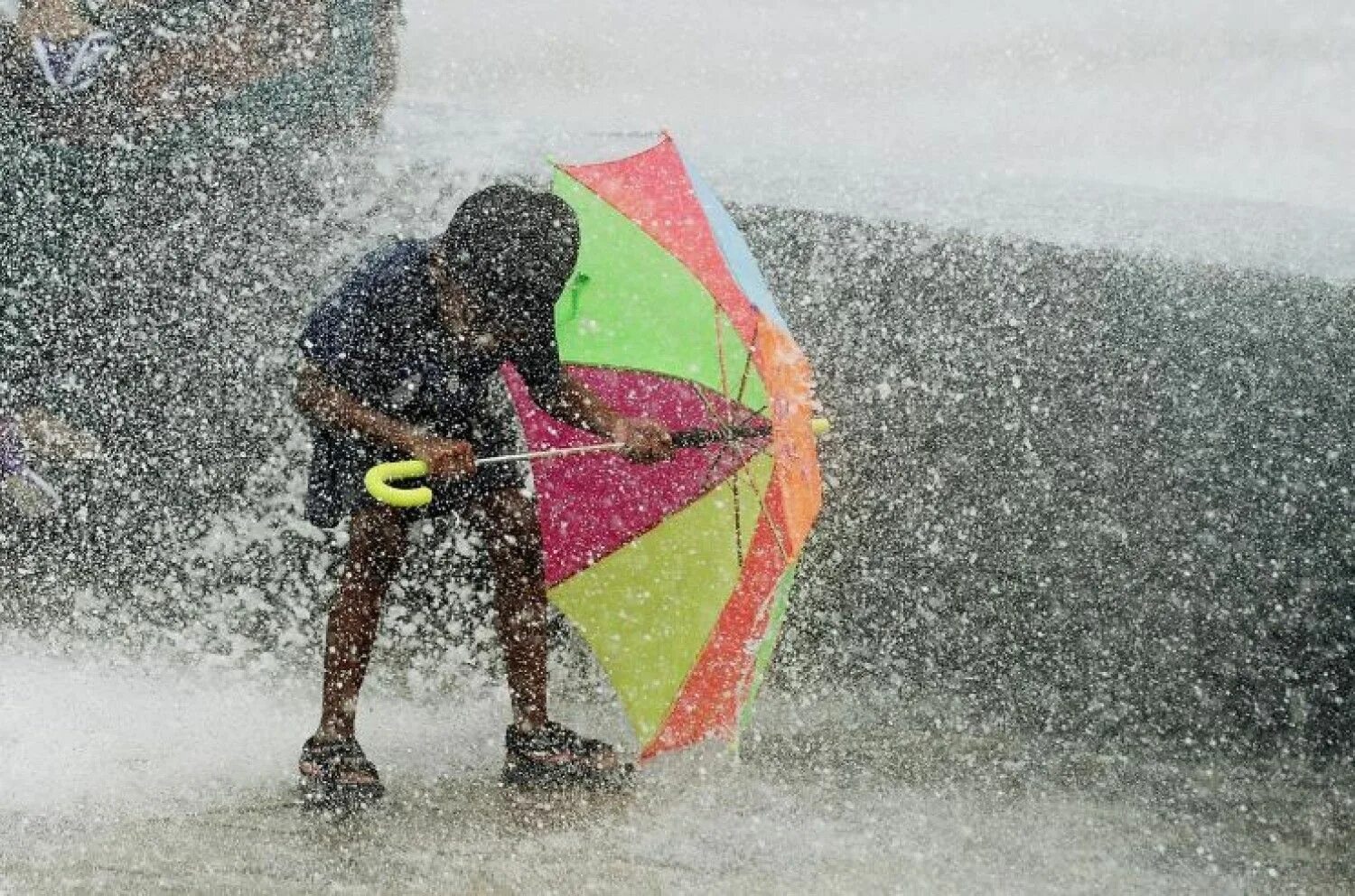 Delay bad weather. Monsoon. monsoon weather. monsoon nōud. bad weather.