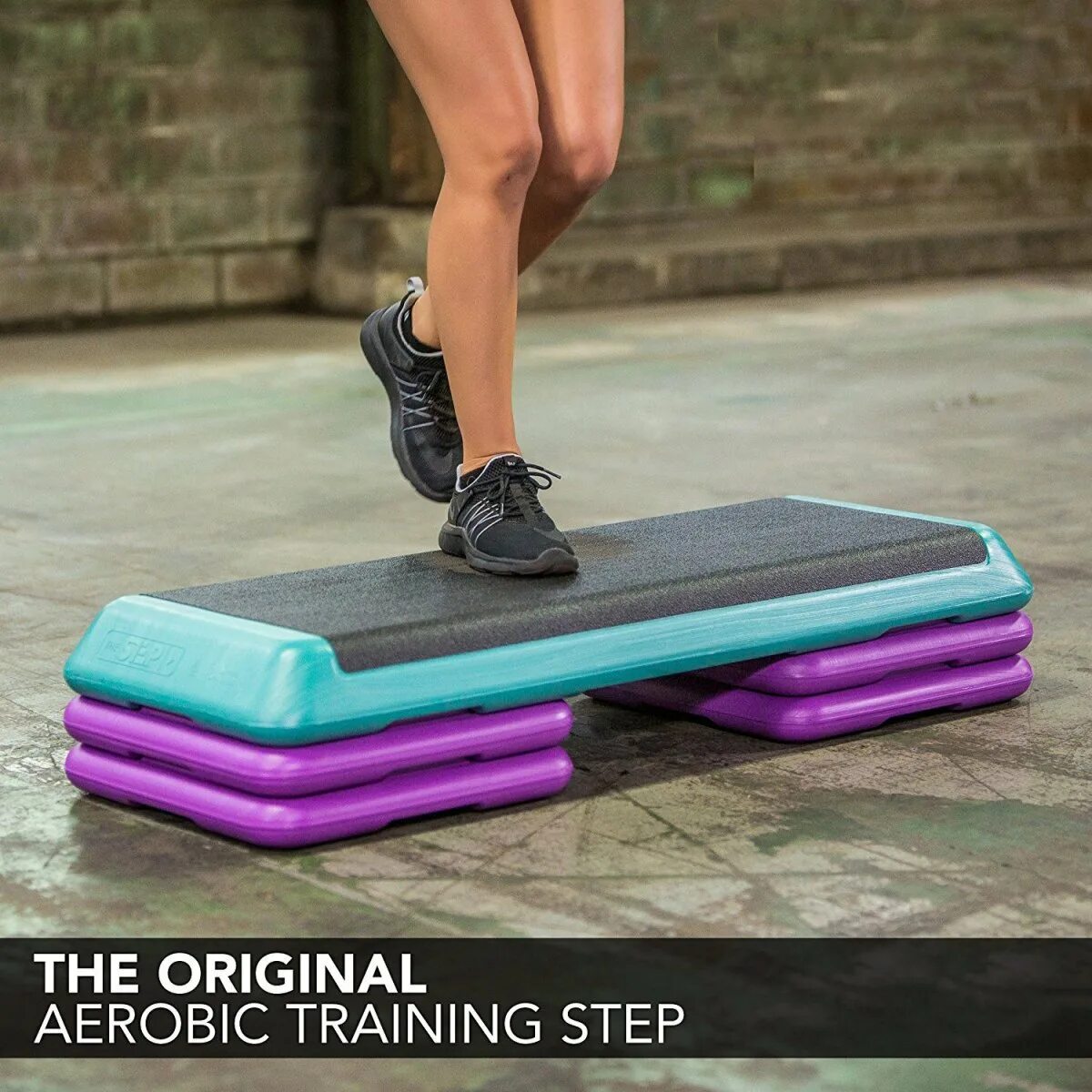 Step onto the platform. Aerobic step платформа. степ платформа the step club step original. ступенька для фитнеса. платформа на колесиках для фитнеса.