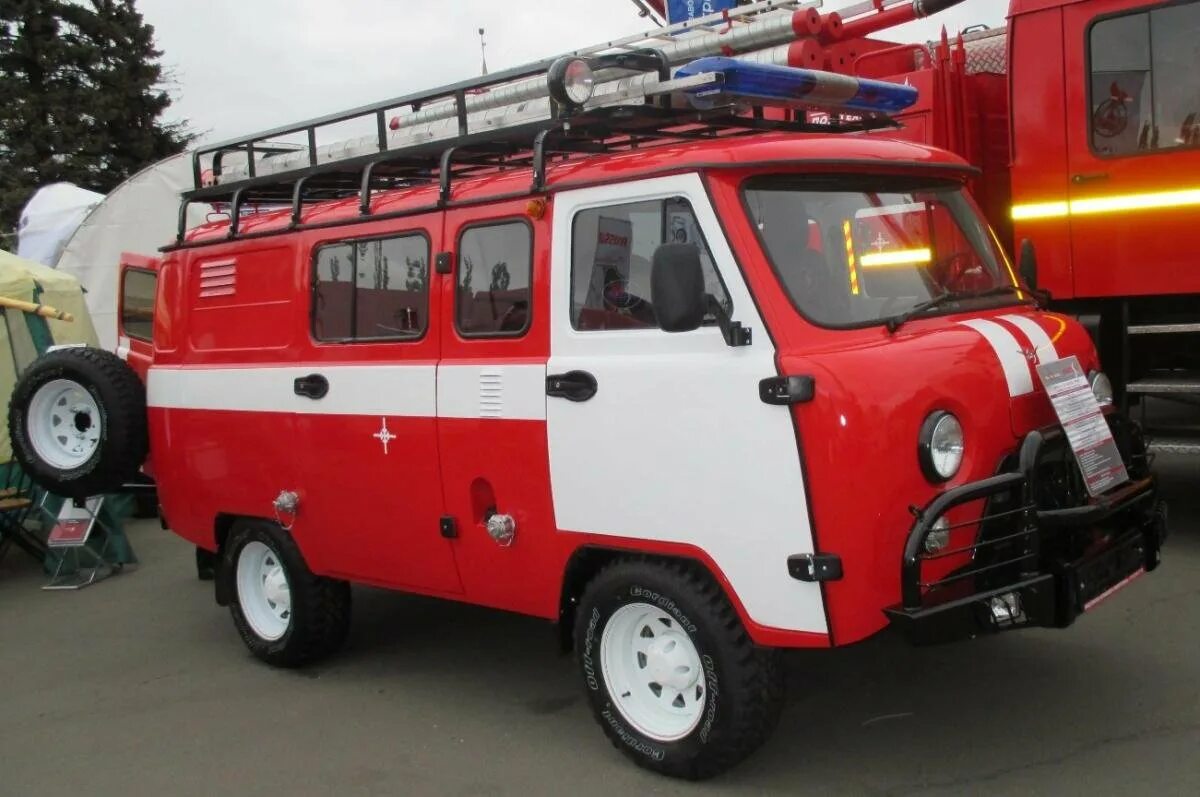 Пожарный УАЗ 452 АС 65. УАЗ 3909 АСМ. УАЗ 452 пожарный. УАЗ 3909 пожарный.