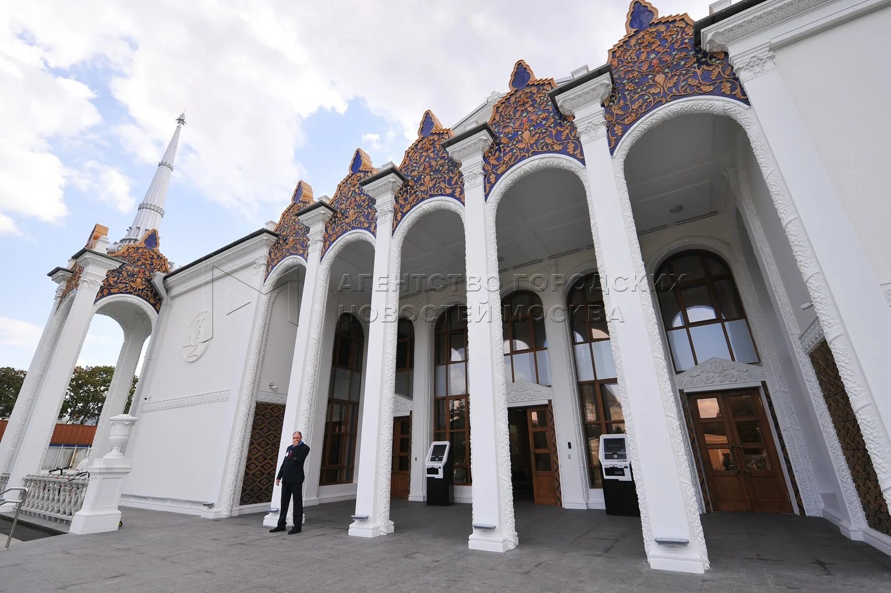 Павильон нефть на вднх. Музей нефти на вднх. Вднх павильон 25 нефть. Павильон нефть на вднх. Павильон нефть на вднх.