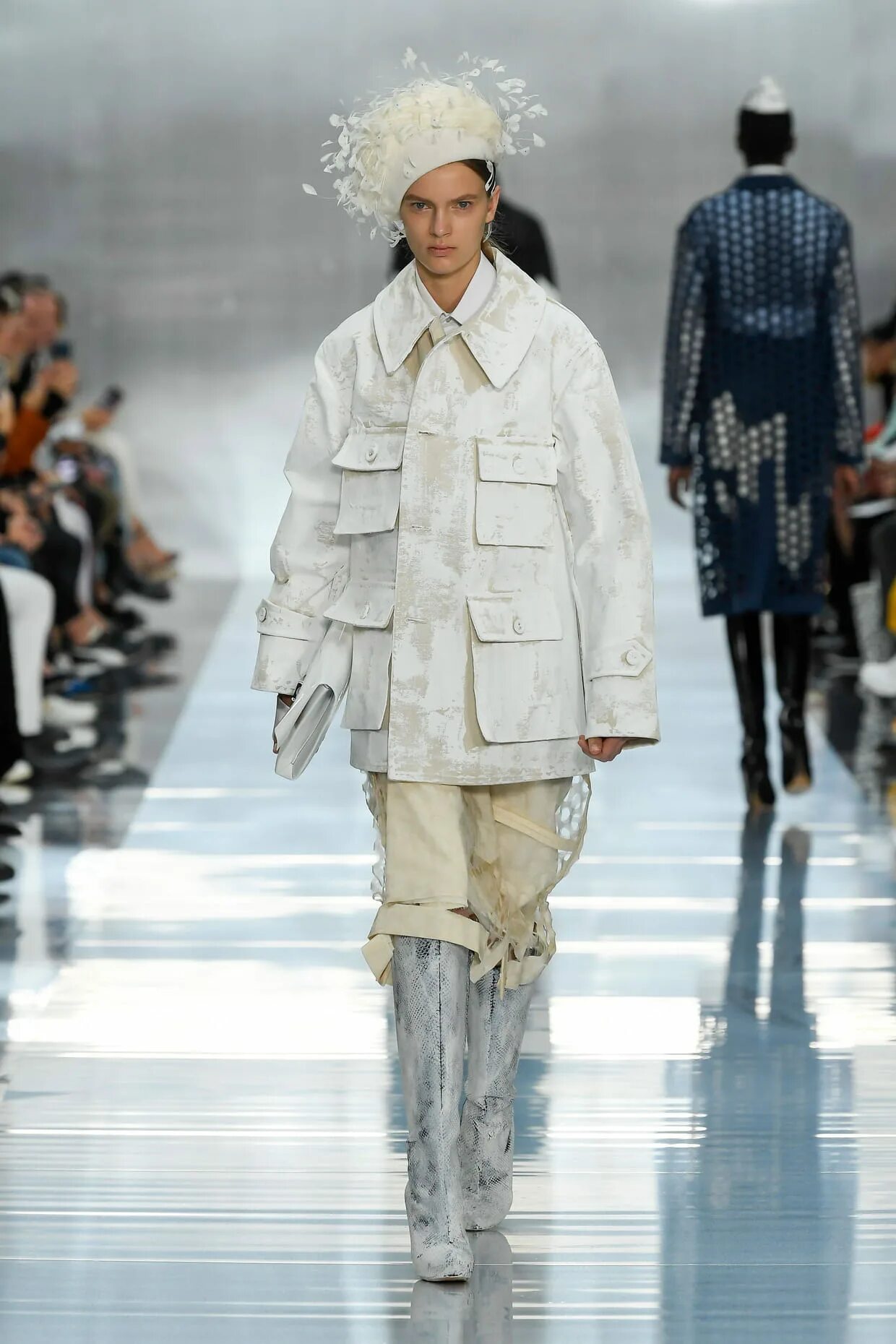 Mason margiela. Мейсон Марджела. Мейсон Марджела одежда. Мейсон Марджела 2022.