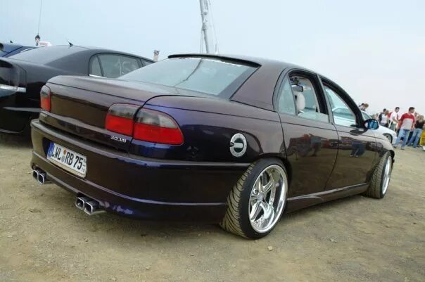 Тюнинг опель омега б. Opel Omega 2003 Tuning. Opel Omega 1998 Tuning. Opel Omega b Tuning. Opel Omega b обвес.