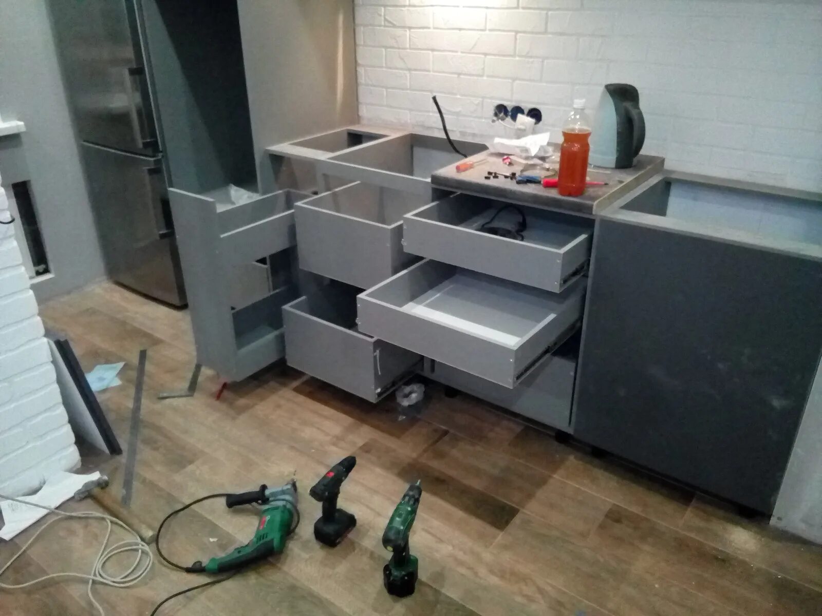 Работа собрать кухню