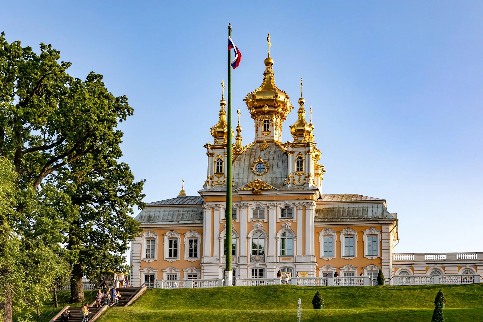 Пункт петергоф. Церковный корпус в петергофе. петергоф российская империя. монастырь в петергофе. здание ратуши в петергофе.