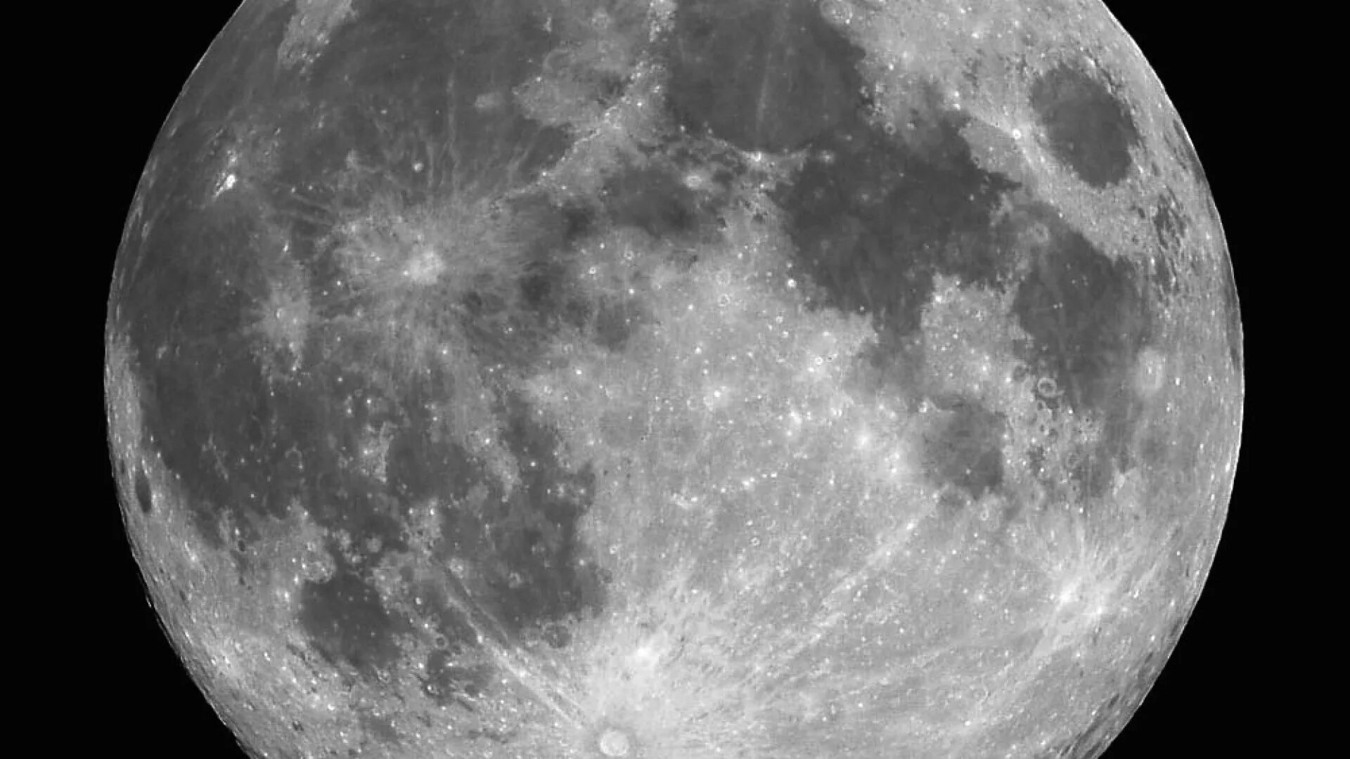 1 и 2 высшая луна. Мкс на фоне луны. снимок мкс на фоне луны. транзит мкс на фоне луны. луна макро.