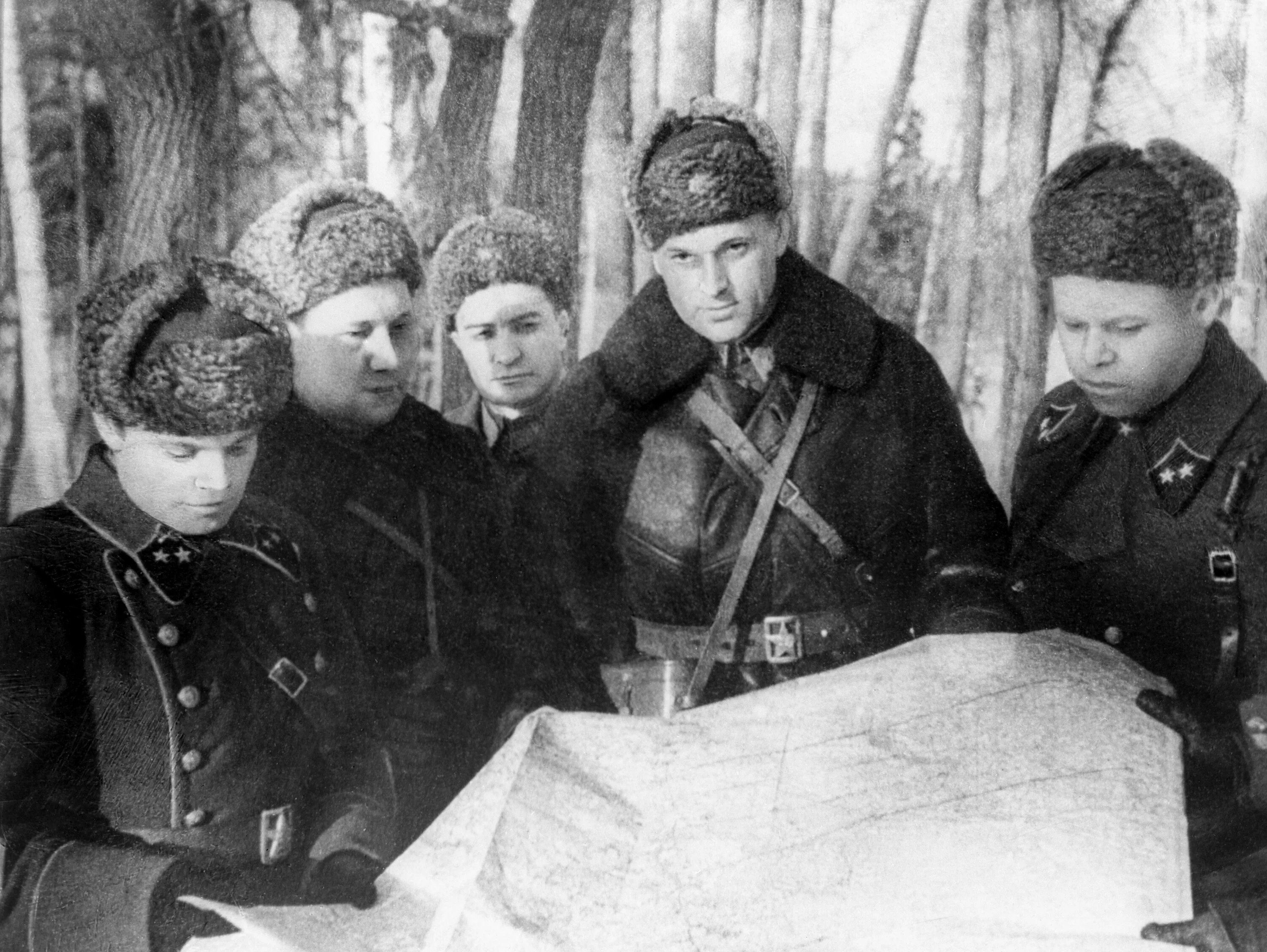 Рокоссовский во время войны. 16 Армия Рокоссовского в битве за Москву.