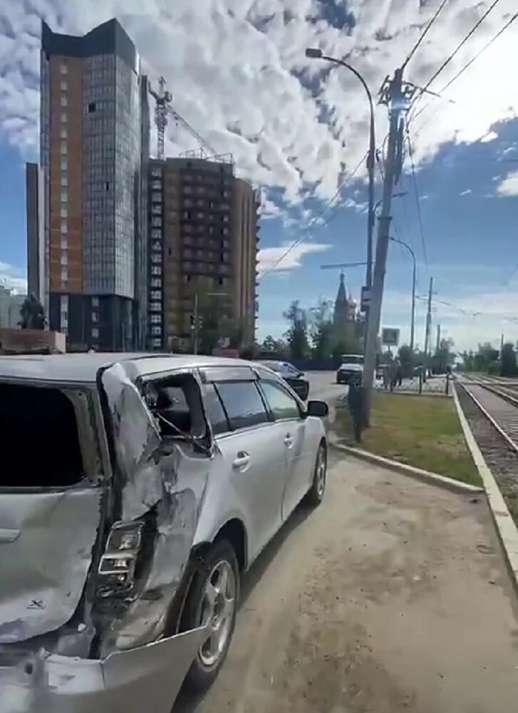 Улан-Удэ сломала трамвай.. Иномарки улан удэ