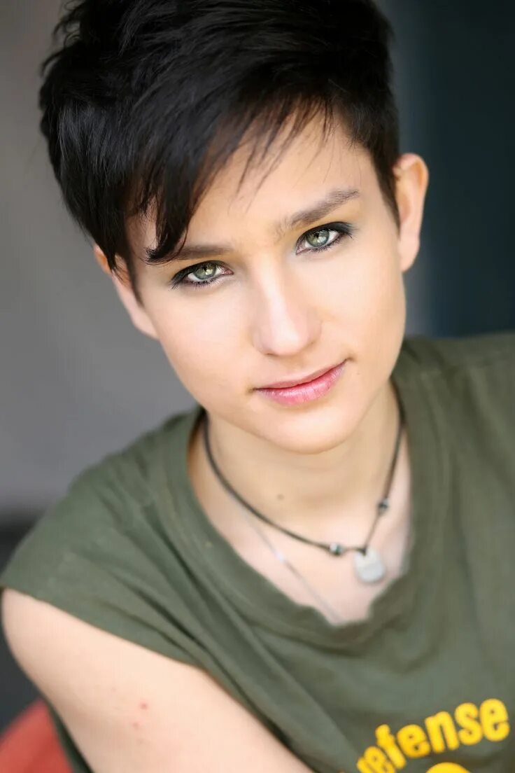 Бекс тейлор. Bex Taylor-Klaus.