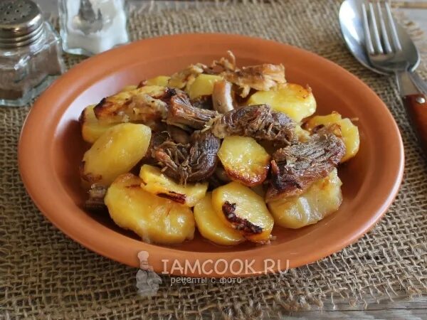 Картофель с тушенкой " Кулинарные рецепты