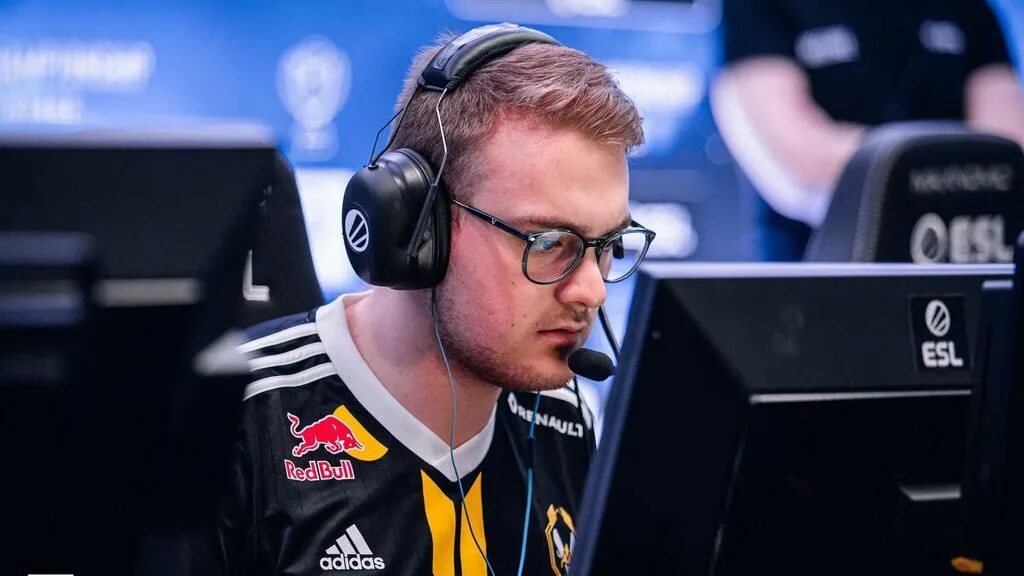 Алекс Alex МАКМИКИН. Alex CS go. Тренер Виталити КС го. Alex Fnatic.