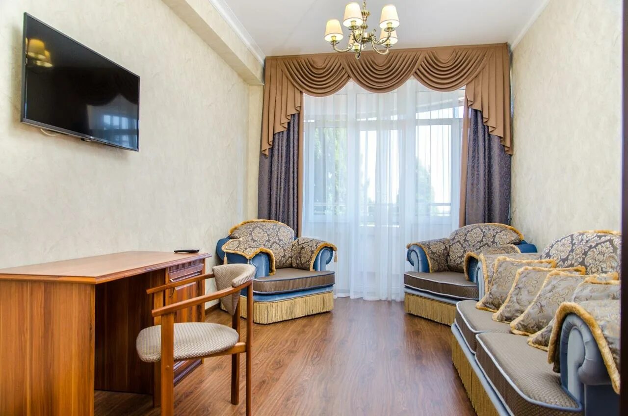 Liberty fly hotel 3 сочи адлер. кирова 23 адлер. Liberty fly hotel адлер. Liberty fly отель адлер. Liberty fly 4.