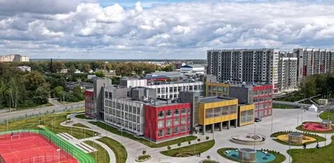 В каком районе школа