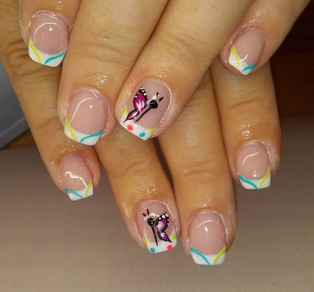 разноцветный френч на ногтях. маникюр френч с рисунком разноцветные. маникюр зеленый френч 2022. маникюр френч с рисунком лета. яркий разноцветный френч.