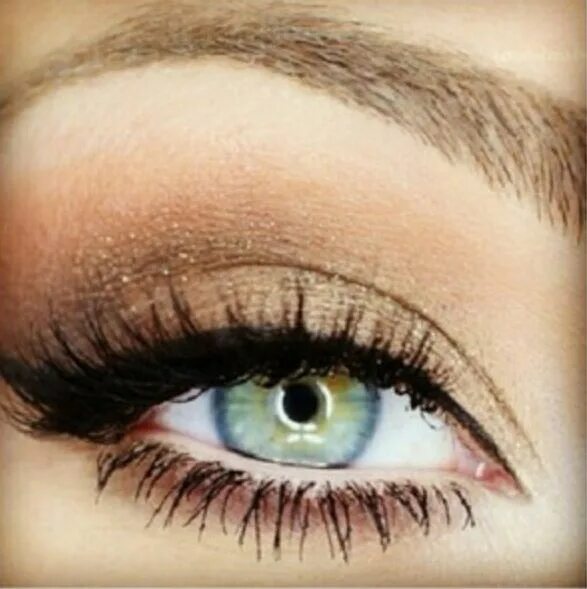 Pin on Maquillaje Makeup course, Perfect makeup, Colorful eye makeup