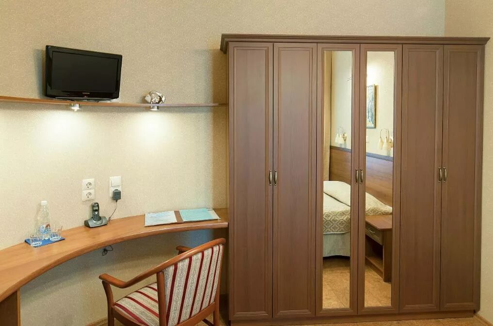 Комфорт 3 санкт петербург. Отель комфорт санкт-петербург. Отель комфорт 3. Герцен хаус отель санкт-петербург. Санкт-петербург, лиговский проспект, 84/2б.