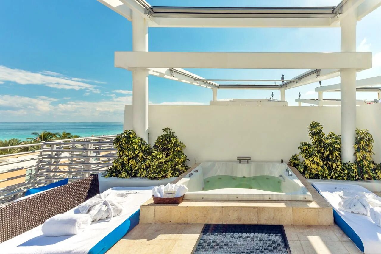 Ocean hotel 4. Терраса в горах. отель у океана. отель оушен бич маями внутри. w south beach hotel, miami beach, florida.