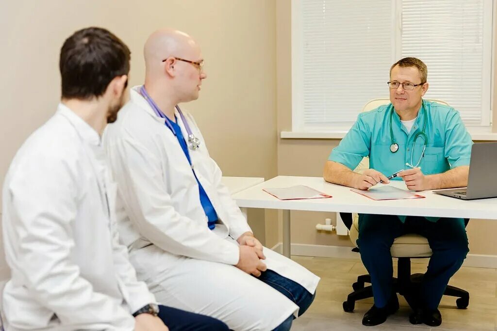 Наркологическая помощь narko rus. Реабилитация больных наркоманией. Наркологическая больница. Наркологическая клиника томск. Наркологическая помощь narko rus.