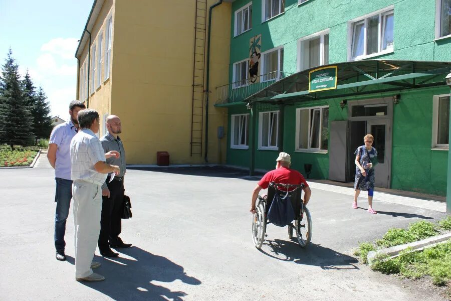 Село гусаровское отрадненский район дом интернат для престарелых. Пансионат для пожилых с деменцией домодедово домодедовская. Пансионат для престарелых и инвалидов симферополь. Талица пансионат для инвалидов. Пансионат для инвалидов спб.