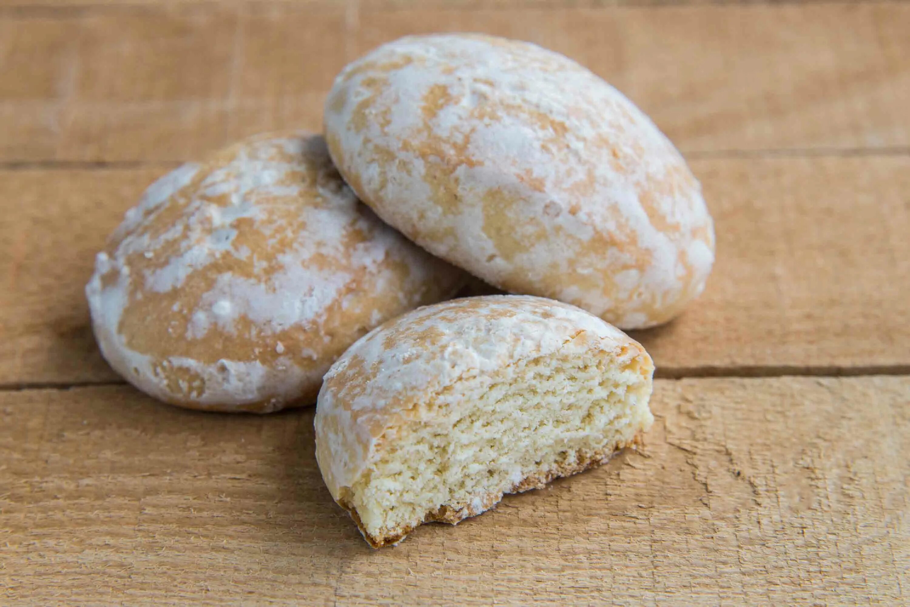 пряники с какао. простые пряники домашние на молоке. пряники домашние. пряники на сметане мягкие быстро в духовке. пряники домашние.